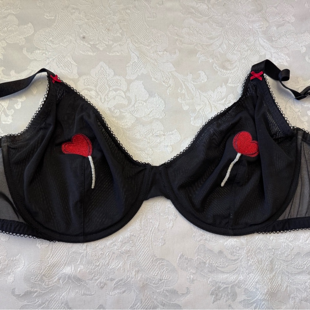 Victoria’s Secret Tease 38DDD Unlined Demi Bra Black‎ Heart Lollipop Sexy Bow - Picture 12 of 14